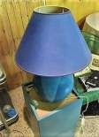 Lampada blu da tavola